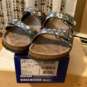 Birkenstock Sydney Magical flower dark teal size 39 gently used